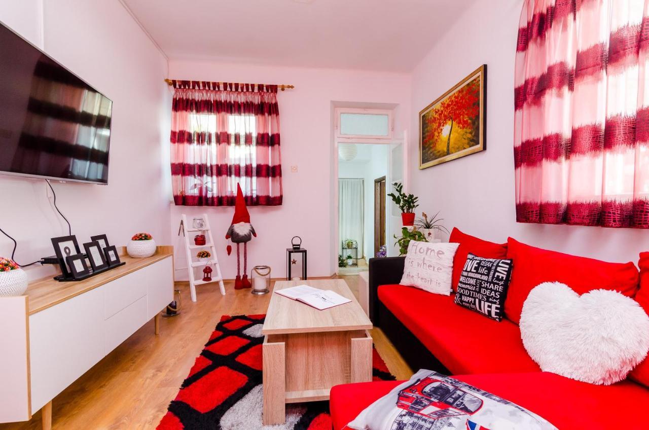 Holiday Home Lungo Mare Mlini Buitenkant foto