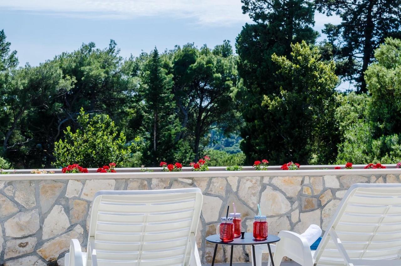 Holiday Home Lungo Mare Mlini Buitenkant foto