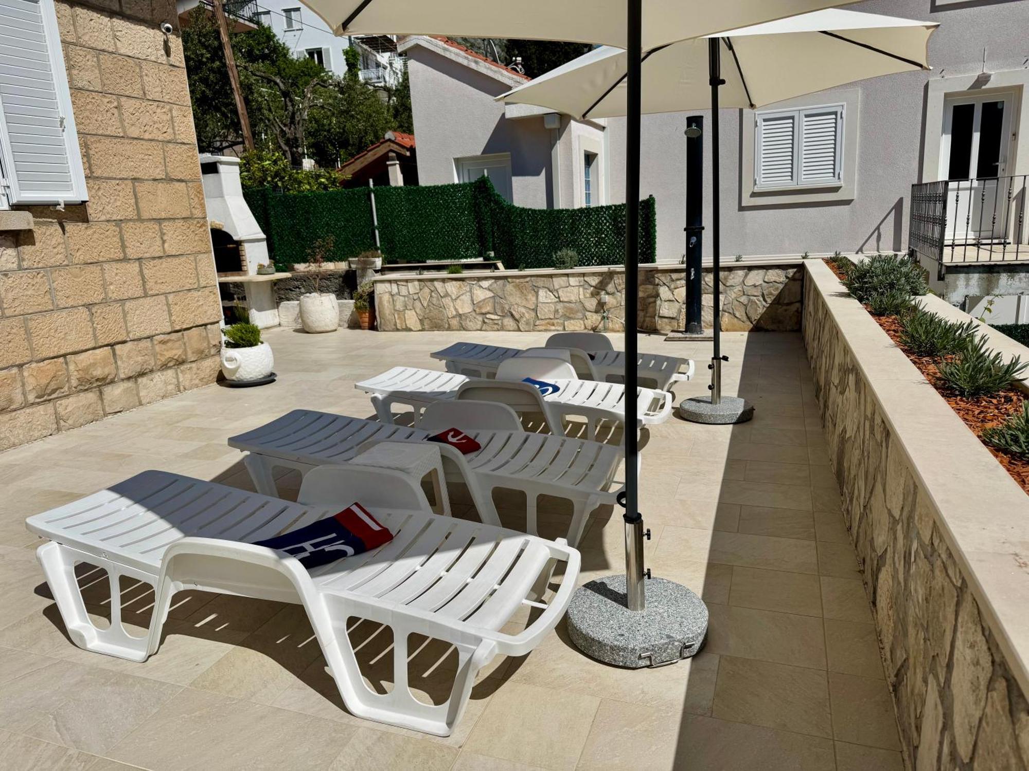 Holiday Home Lungo Mare Mlini Buitenkant foto