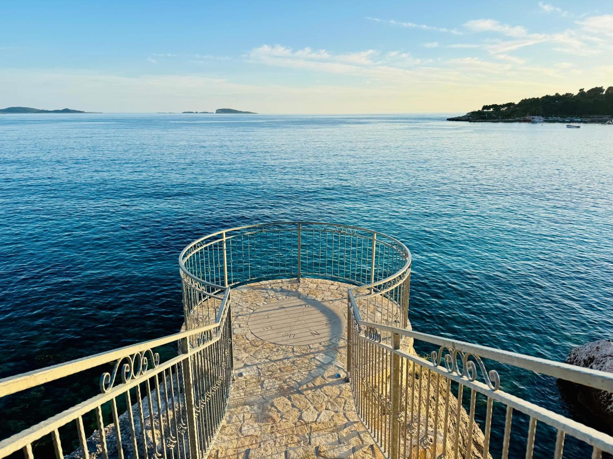 Holiday Home Lungo Mare Mlini Buitenkant foto
