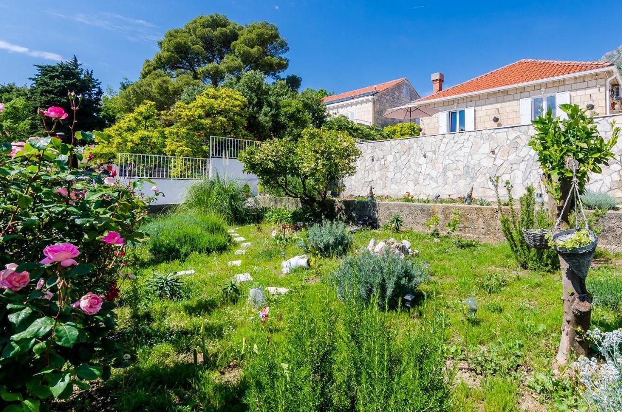 Holiday Home Lungo Mare Mlini Buitenkant foto