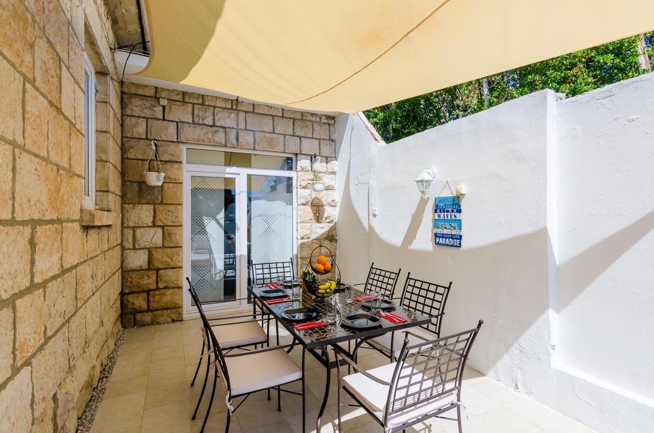Holiday Home Lungo Mare Mlini Buitenkant foto